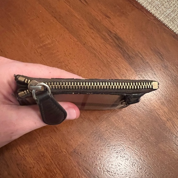 Burberry Card Case/Keyholder - Picture 5 of 7